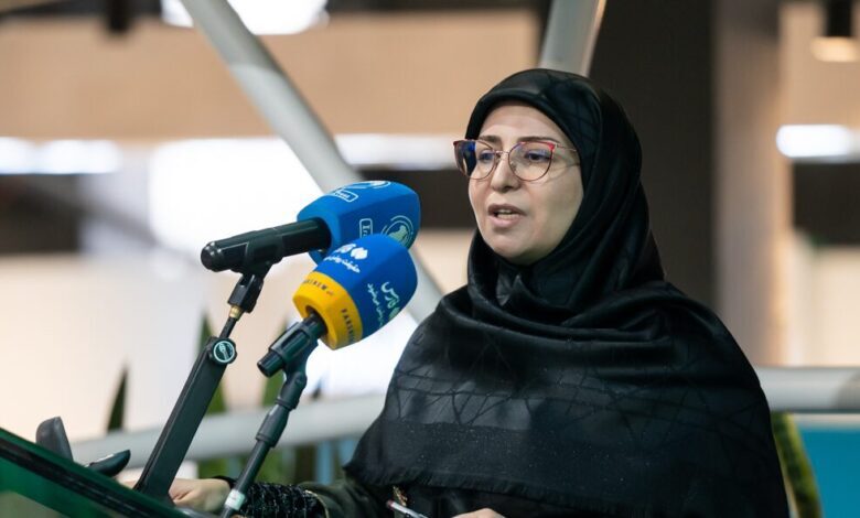 کمنح مليار تومان تسهيلات تكنولوجية للسيدات الـ4 المختارات في لقاء سيدات الأعمال في البريكس 1 IMG 3783