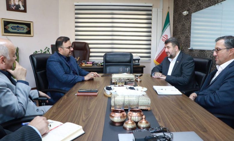 5c4e8e1b e3f5 4700 a8d9 cfefd313f3cb